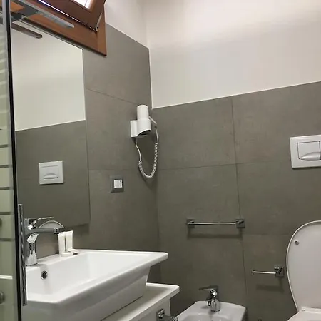 Guest house Donna Sandra 4*